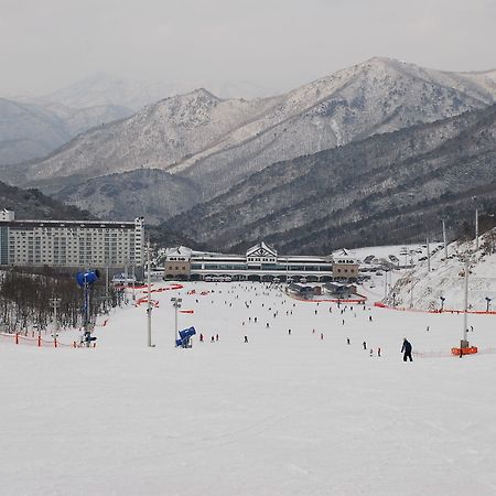 Eden Valley Resort Yangsan Екстер'єр фото